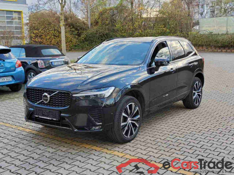 Volvo XC60 (03.2017->) DE - SUV5 B5 (Benzin) AWD EU6d, Ultimate Dark Mild-Hybrid (EURO 6d), (Facelift)