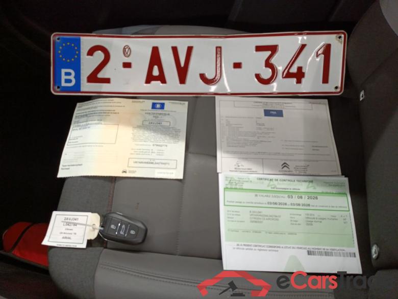 Citroën C5 Aircross 1.2 PureTech 130 S&S EAT8 Shine 5d #4