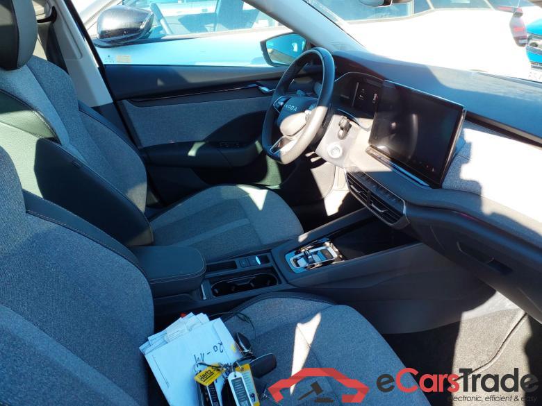 SKODA Octavia 2.0 TDI 110 kW (150CV) DSG 7 vel Automático Combi Design (Pano) #3