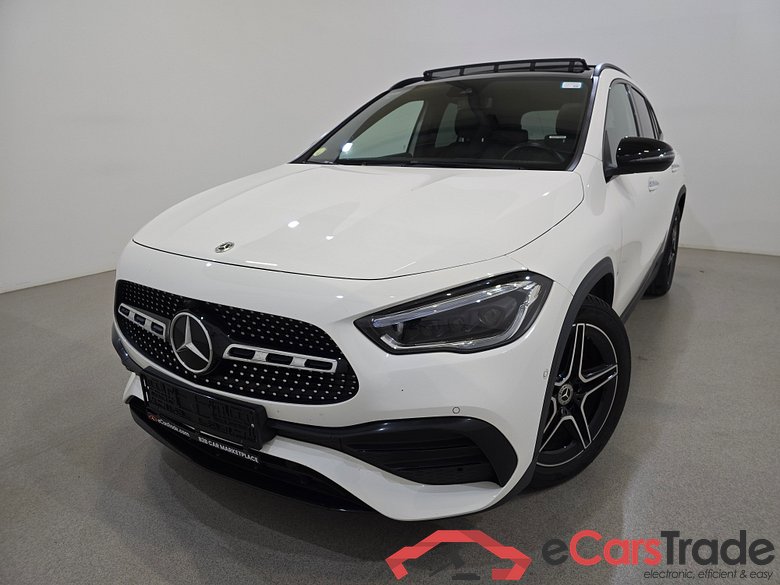 Mercedes GLA 200d AMG Night Aut. Pano LED-Multibeam Widescreen Ambient Distronic Navi 1/2 Sport-Leather-Alcantara KeylessGo Camera Klima PDC ...