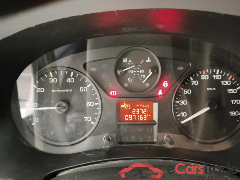 Partner L1 Premium Pack 1.6 HDi 100CV BVM5 E6 #6