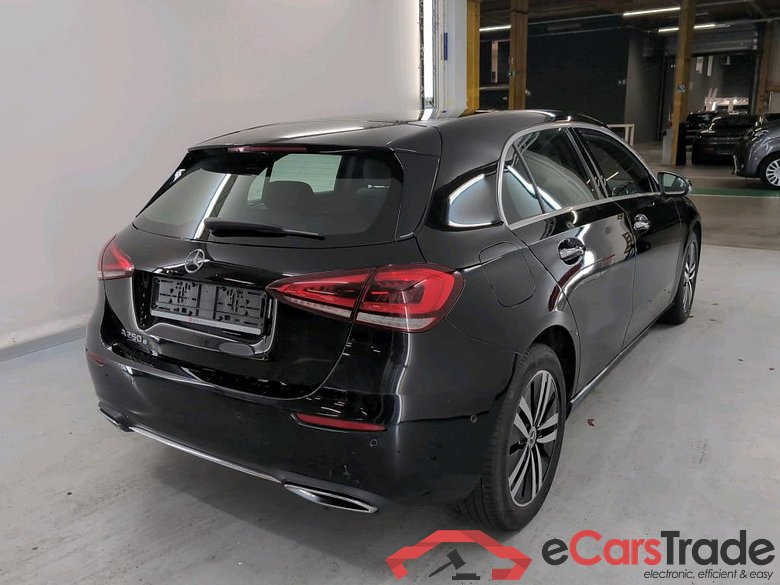 MERCEDES-BENZ A-Klasse 1.3 A 250 E DCT BUSINESS SOLUTION #4