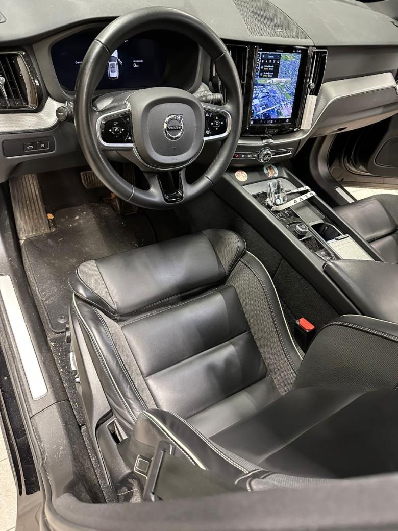 Volvo XC60 2.0 T6 Plug-In Hybrid AWD Plus Dark Aut. Pano LED-Xenon Virtual Harman/Kardon Crystal ACC Navi Sport-Leather KeylessGo Camera 360 Klima PDC ... #5