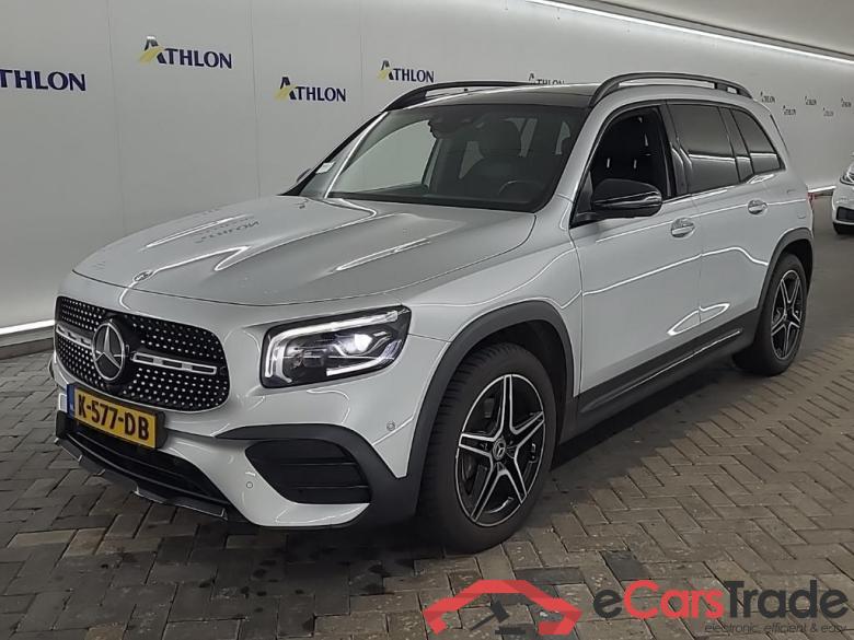MERCEDES-BENZ GLB-Klasse 200 DCT Business Solution AMG 5D 120kW #1