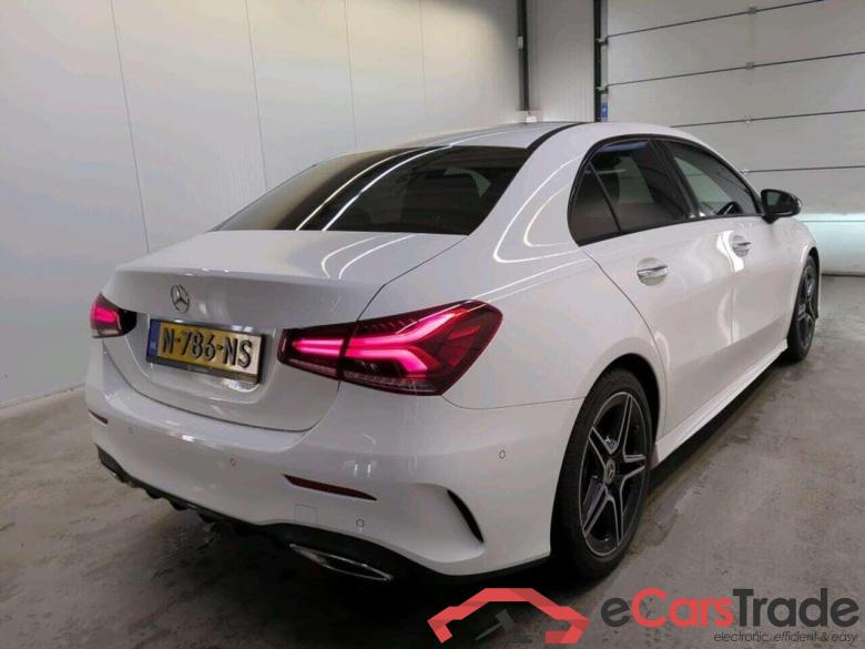 MERCEDES-BENZ A-klasse 180 Bns Sol. AMG #2