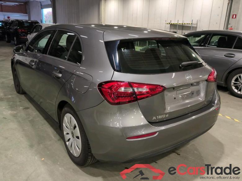 MERCEDES-BENZ A-CLASS 2.0 A 180 D BUSINESS SOLUTION ESSENTIAL #3