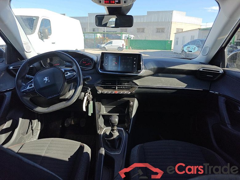 PEUGEOT 2008 / 2019 / 5P / todoterreno Active Puretech 100 S&S BVM6 #3