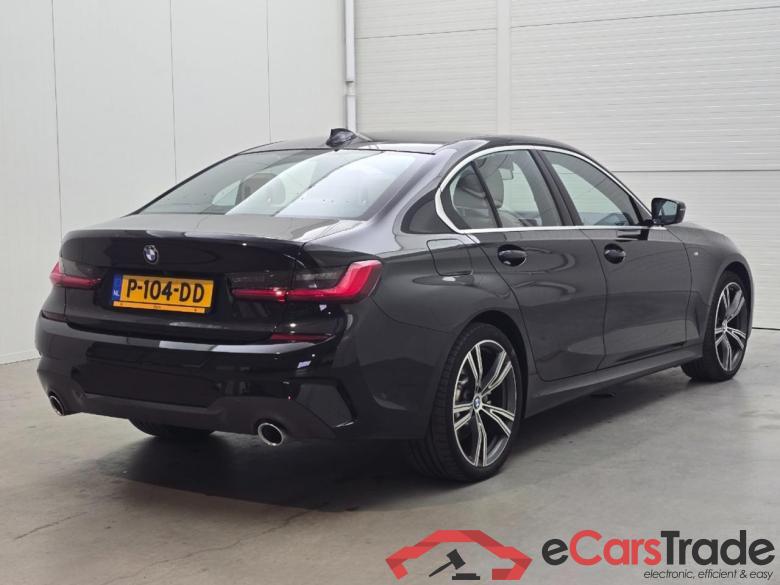 BMW 3-serie 320e Business Edition Plus #4