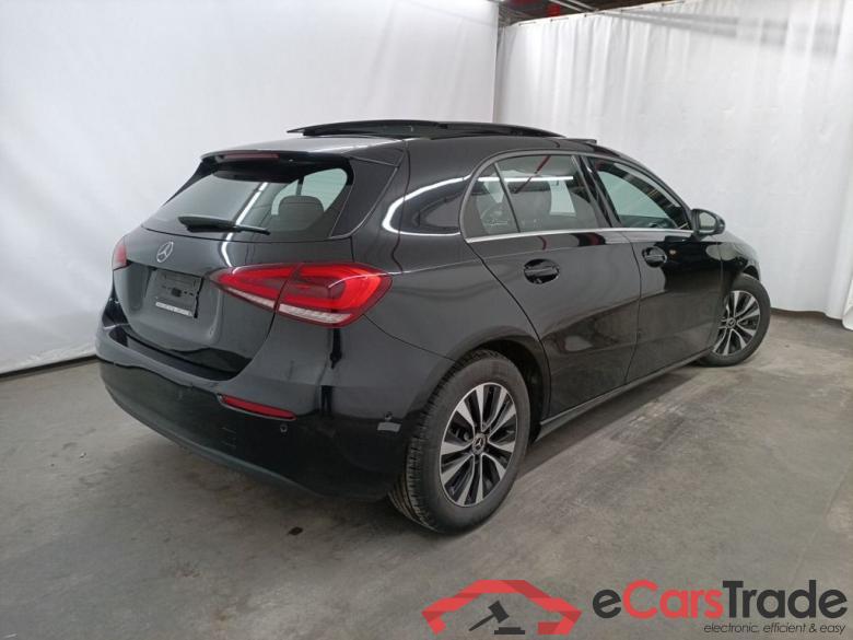Mercedes-Benz A-Klasse A 180 d DCT Business Solution 5d #2