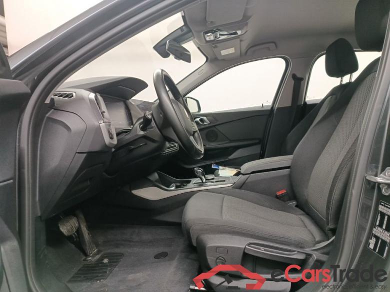 BMW 1 Reeks Hatch 118iA (100 kW) 5d #3