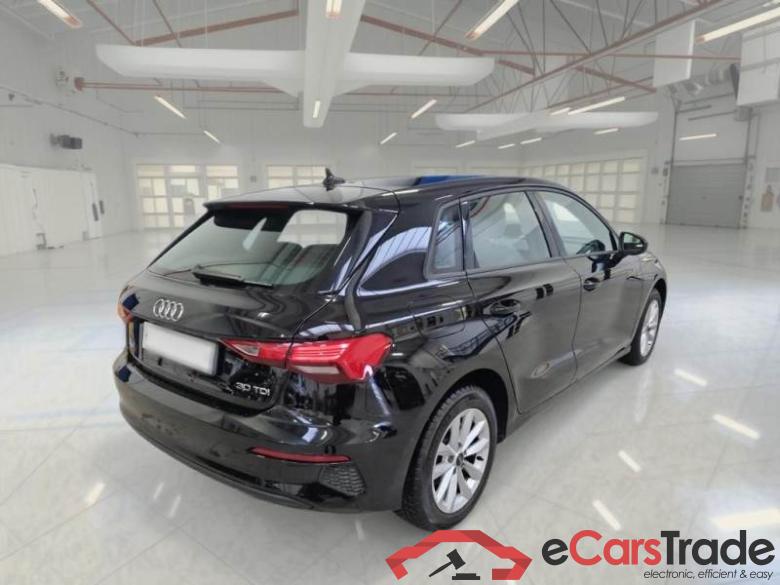 AUDI A3 / 2020 / 5P / BERLINA 30 TDI BUSINESS S.BACK #2