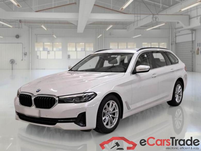 BMW SERIE 5 / 2020 / 5P / STATION WAGON 520D AUT BUSINESS MH48V TOURING #1