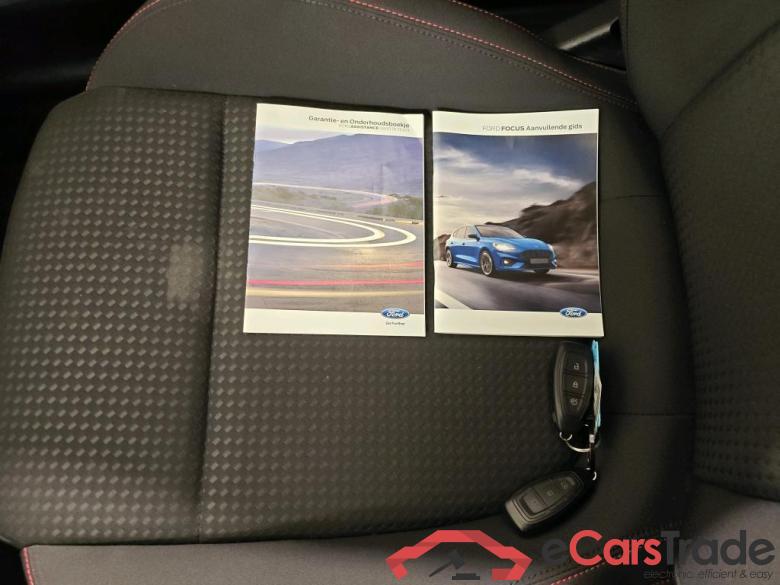 Ford Focus 1.0 EcoBo Hybrid 125pk ST-Line X Bus 5d 5d #4