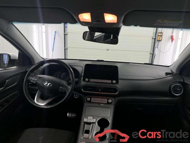 HYUNDAI Kona EV Comfort 64 kWh #3