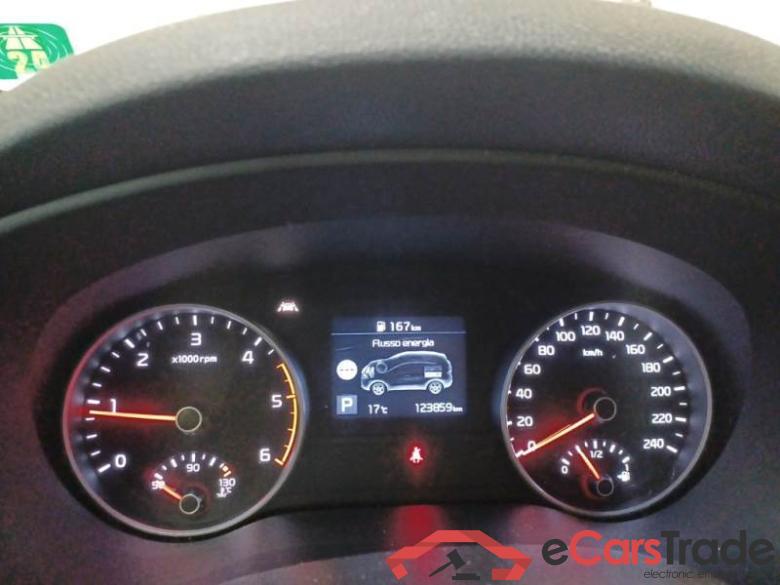 KIA SPORTAGE / 2018 / 5P / SUV 1.6 CRDI MHB 100KW BLACK EDIT DCT 2WD (AUTOCARRO) #4