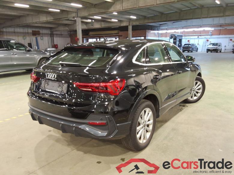 AUDI Q3 Sportback 1.4 45 TFSI E S TRONIC #4