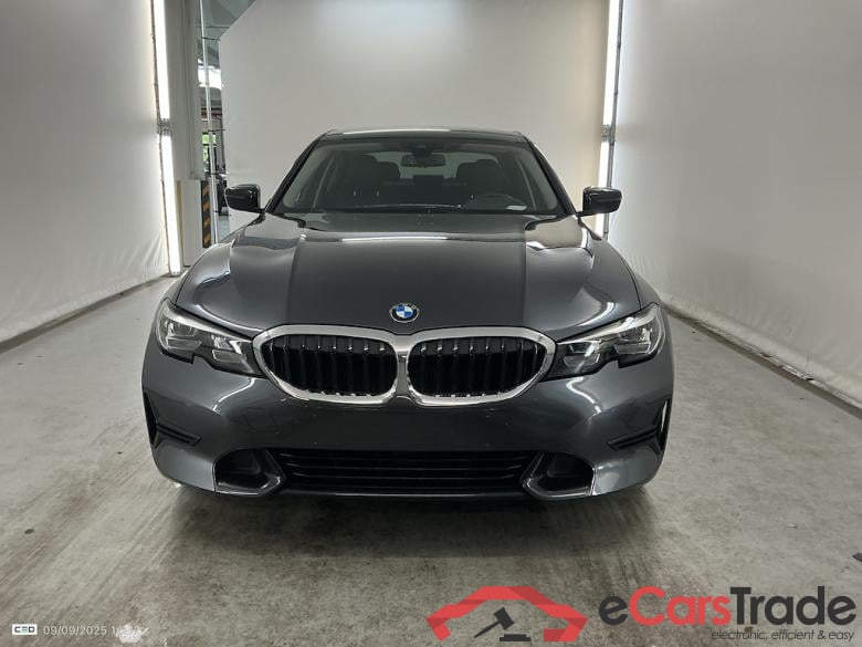 BMW 3 SERIES BERLINE 2.0 318IA (115KW) BERLINE