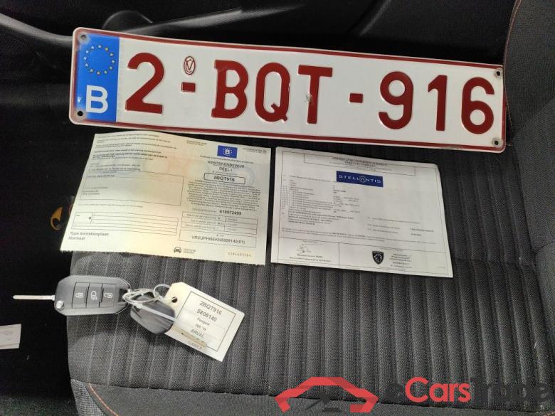 Peugeot 208 1.2 PureTech 100 MAN6 S&S Active Pack 5d #4