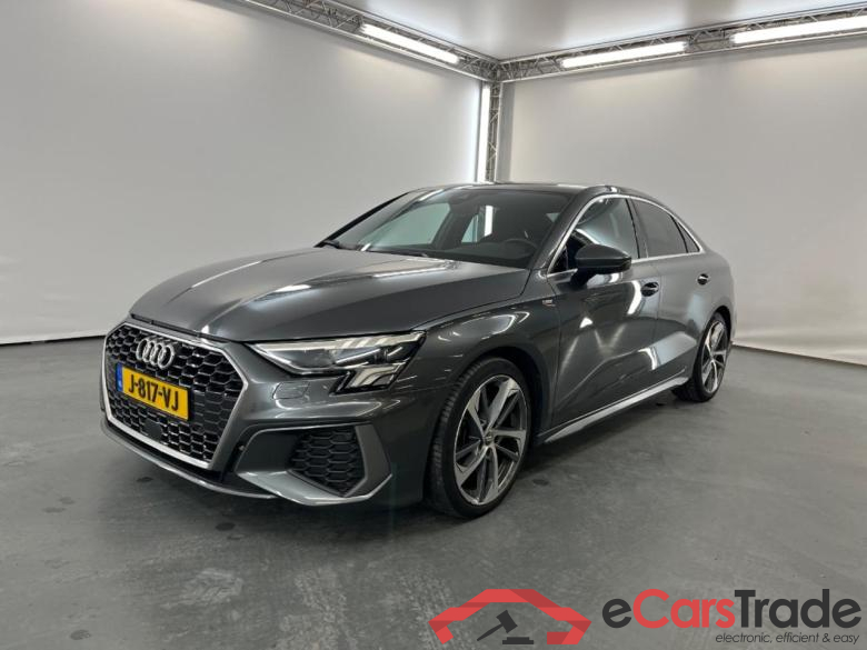 AUDI A3 Limousine 35 TFSI S edition