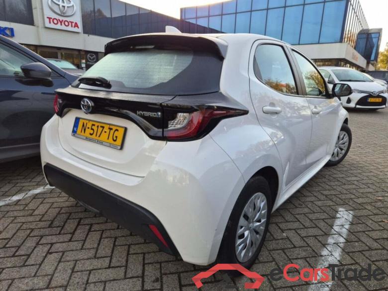 TOYOTA YARIS 1.5 Hybrid Active #4