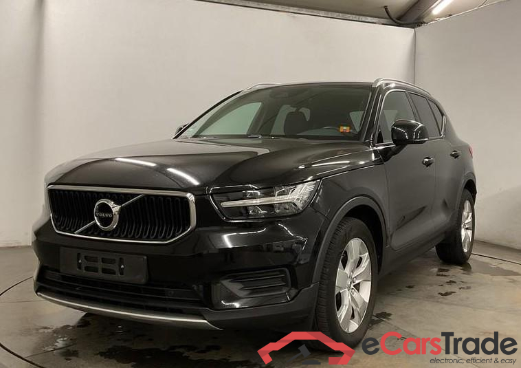 Volvo XC40 1.5 T3 Momentum LED Virtual Navi Harman/Kardon 1/2 Leather KeylessGo Klima PDC .