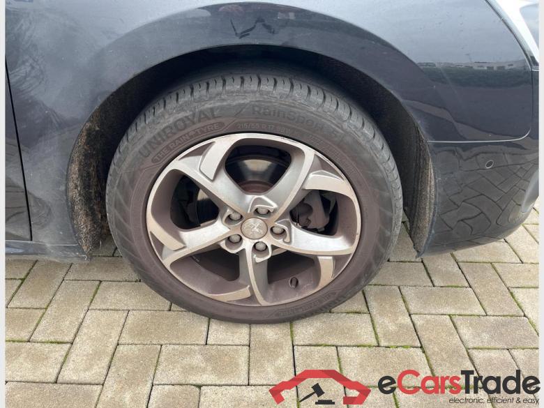 PEUGEOT 508 SW 1.6 BlueHDi Active S&S #4