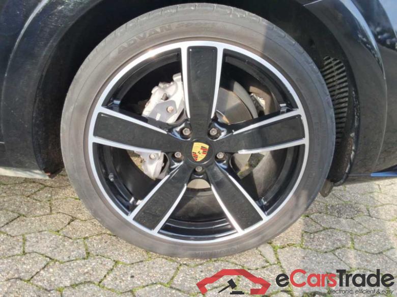 Porsche Cayenne (Typ 9YA)(08.2017->) DE - SUV5 EU6d, OPF (EURO 6d), 2020 - 2023 #2