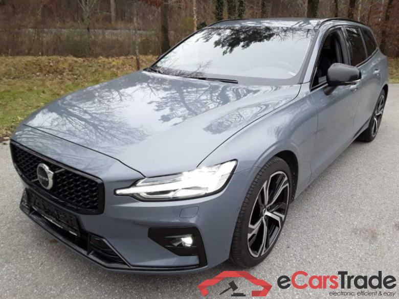 Volvo V60 Kombi (2018->) DE - Kb5 B4 (Benzin) EU6d, Plus Dark Mild-Hybrid (EURO 6d), 2021 - 2024