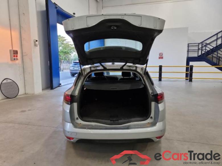 RENAULT MÉGANE SPORTER / 2020 / 5P / STATION WAGON 1.5 DCI 85KW BLUE EQUILIBRE EDC #5
