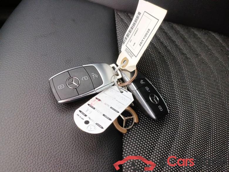 Mercedes-Benz EQA EQA 250+ Business Line 5d #4