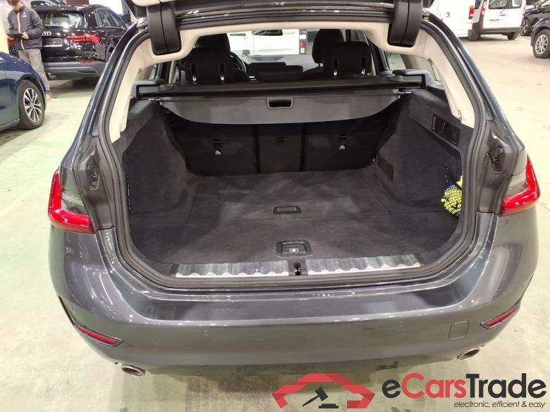 BMW 3 TOURING DIESEL - 2019 318 dA AdBlue #3