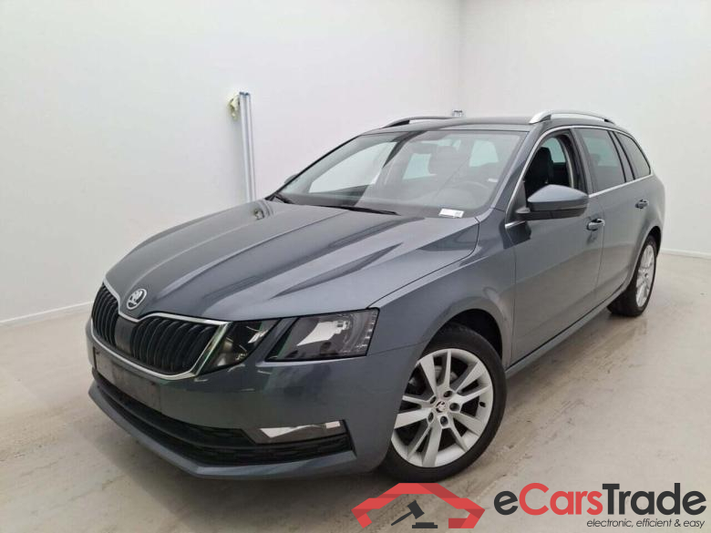 SKODA Octavia Combi 1.5 TSI Business Edition DSG