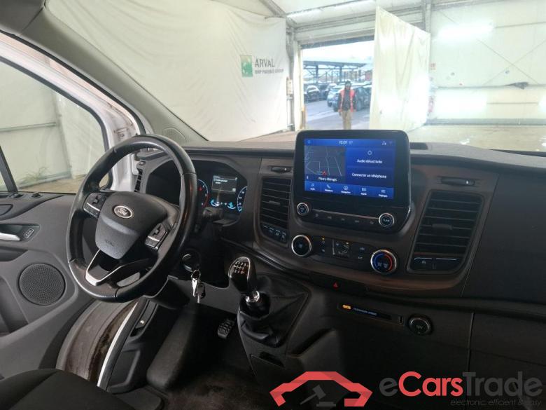 FORD Transit Custom / 2018 / 4P / Fourgon tôlé 2.0 ECOBLUE 130 300 L2H2 TREND BUSINESS #5