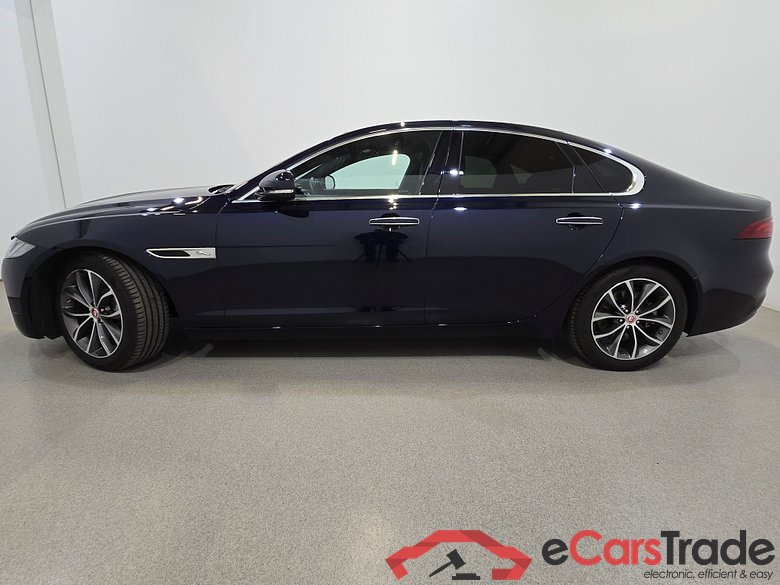 Jaguar XF 2.0 D200 Mild-Hybrid AWD Aut. LED-Xenon Sport-Leather Navi-Pro KeylessGo Camera Klima PDC ... #2