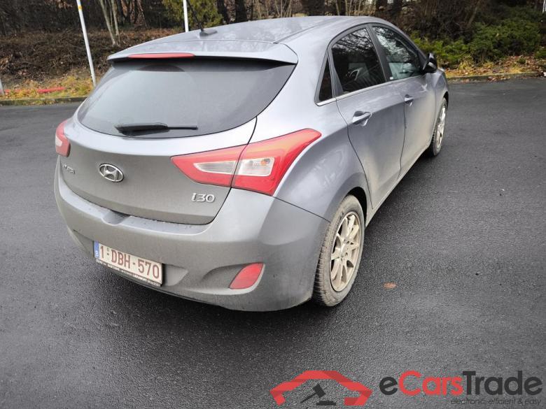 HYUNDAI i30 i30 1.6 CRDi Style #4