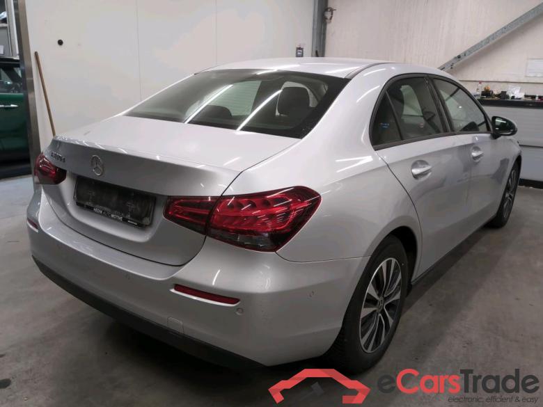 MERCEDES - MER A BERLINE 180d 116PK 7G-DCT Business Solution & Smartphone Integration #2