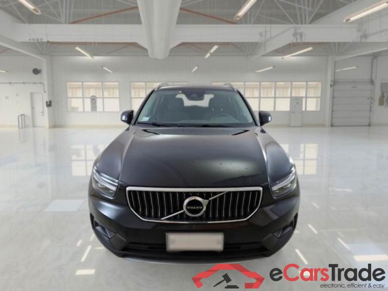 VOLVO XC40 / 2017 / 5P / SUV T5 TWIN ENGINE GEARTRONIC BUSINESS PLUS #6