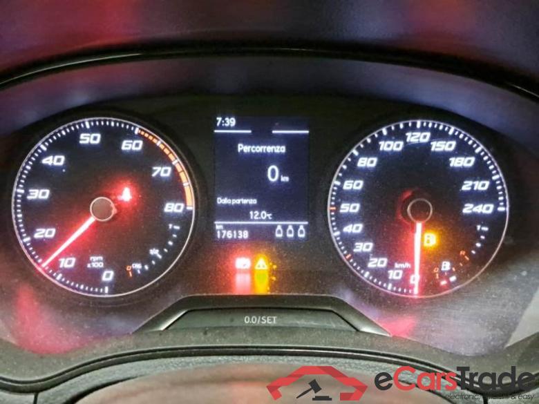 SEAT NUOVA IBIZA / 2017 / 5P / BERLINA 1.0 TGI 66KW STYLE #4