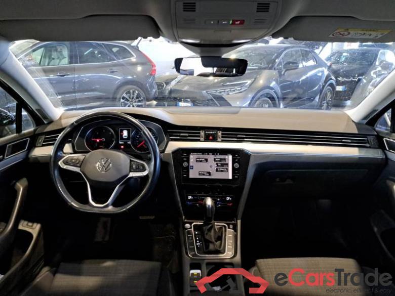 VOLKSWAGEN PASSAT / 2019 / 5P / STATION WAGON VAR. 2.0TDI SCR EVO 90KW BUSINESS DSG #3