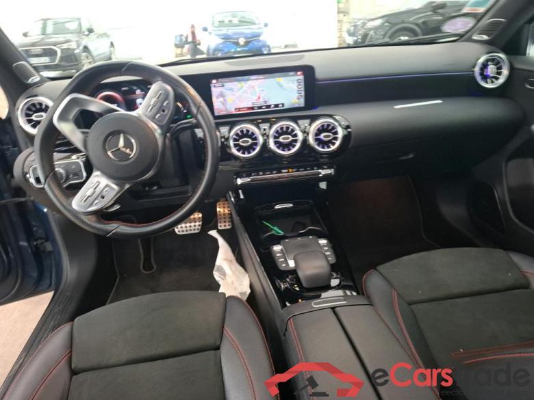 MERCEDES-BENZ Classe A Compact / 2018 / 5P / Berline A 250 e AMG Line 8G-DCT #5