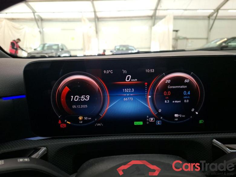 MERCEDES-BENZ Classe A Compact / 2018 / 5P / Berline A 250 e AMG Line 8G-DCT #6