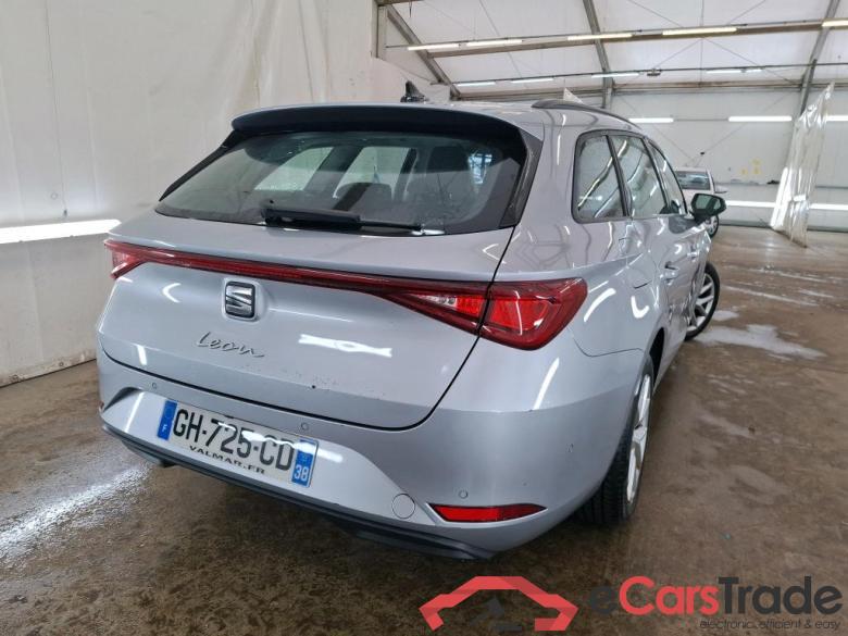 SEAT Leon Sportstourer / 2020 / 5P / Break 1.0 eTSI 110 DSG S&S Style Business #3