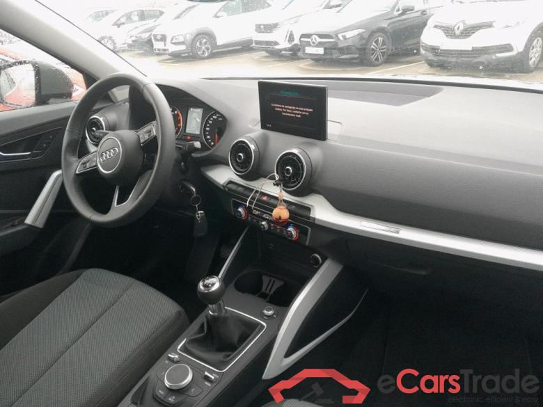 AUDI Q2 / 2016 / 5P / todoterreno Design 30 TFSI 85kW (116CV) #3