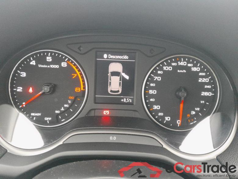 AUDI Q2 / 2016 / 5P / todoterreno Design 30 TFSI 85kW (116CV) #4