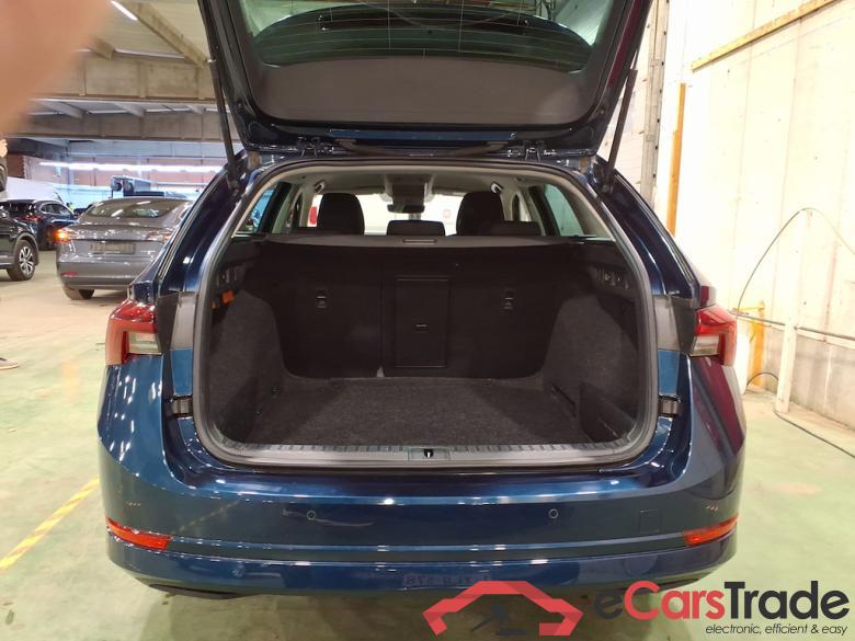 SKODA OCTAVIA COMBI 1.0 TSI 81KW AMBITION #3