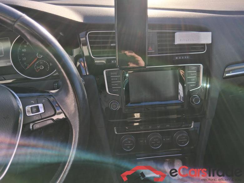 VOLKSWAGEN Golf VII Golf Highline BlueMotion Technology 1.4 l TSI 90 kW (122 PS) 6-speed #6