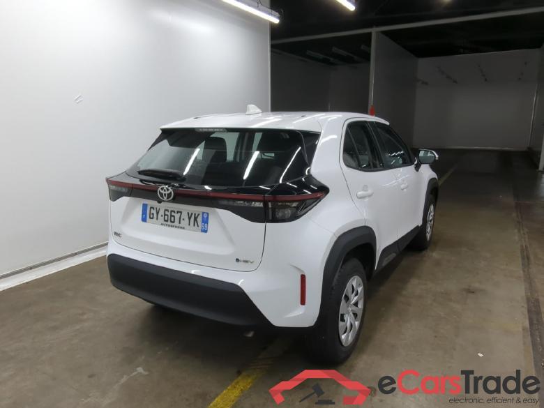 TOYOTA Yaris Cross Hybride / 2021 / 5P / SUV 1.5 HYBRID 116H DYNAMIC AUTO #3