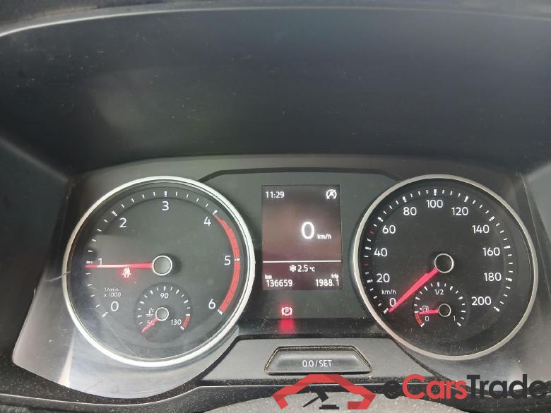 VOLKSWAGEN Crafter / 2017 / 4P / furgón 30 Furgón BM TN L3H2 2.0TDI 103kW(140CV) #6