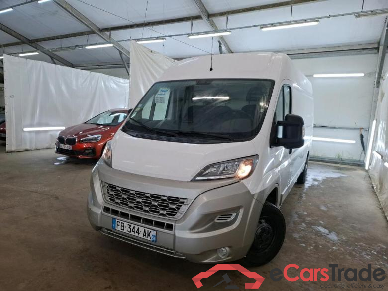 PEUGEOT Boxer / 2014 / 4P / Fourgon tôlé 2.0 BLUEHDI 110 PREMIUM 335 L3H2