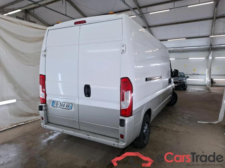 PEUGEOT Boxer / 2014 / 4P / Fourgon tôlé 2.0 BLUEHDI 110 PREMIUM 335 L3H2 #3